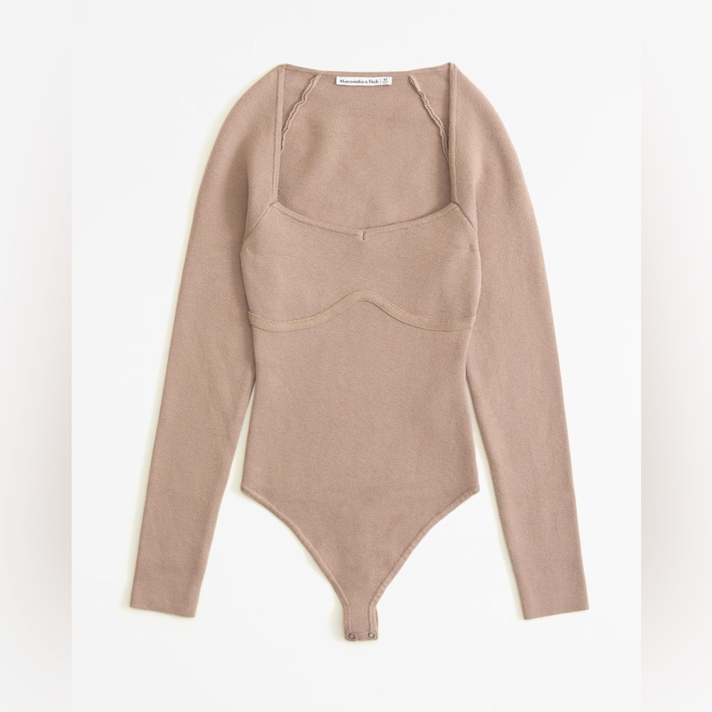Abercrombie & Fitch Beige Long Sleeve knit Bodysuit (L)